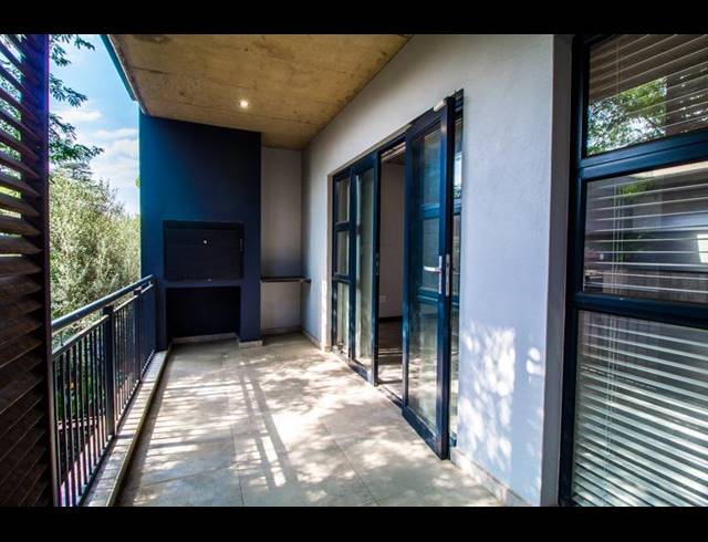 1 BEDROOM COMPLEX FOR SALE IN MENLO PARK